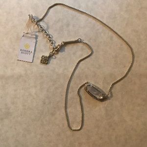 Kendra Scott pendent necklace